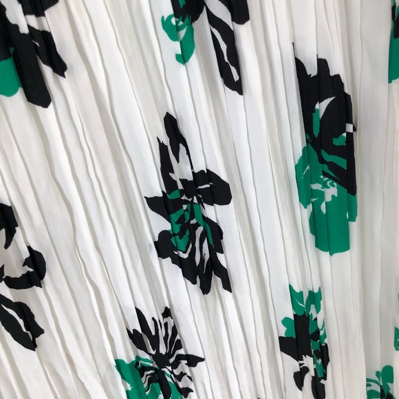 Banana Republic Spring/Summer Dress Tall Size M - Picture 4 of 5